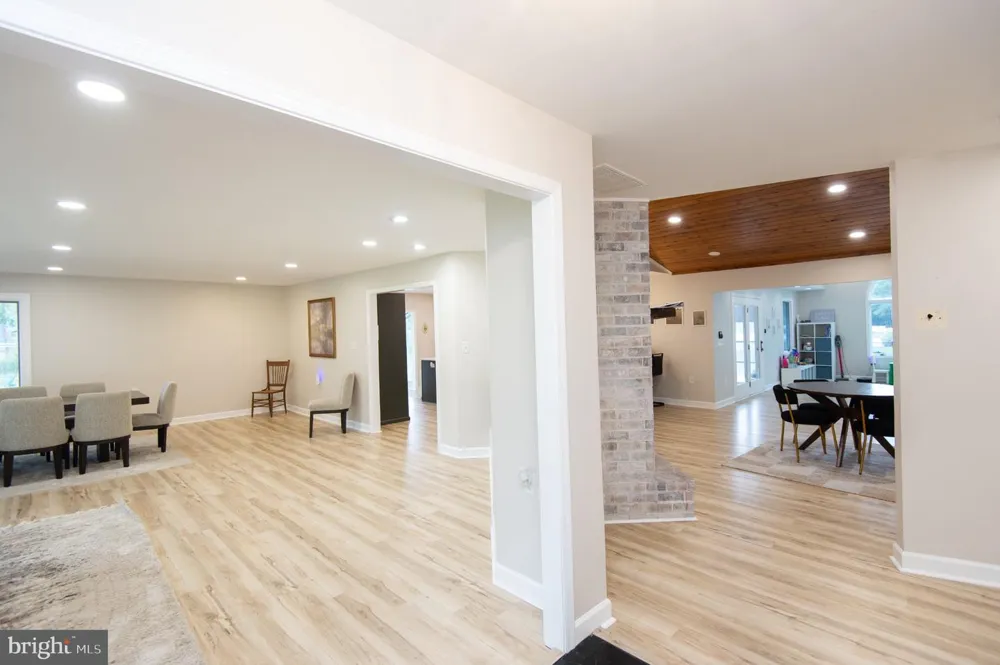 1001 WAGNER POINT ROAD Cambridge, MD 21613