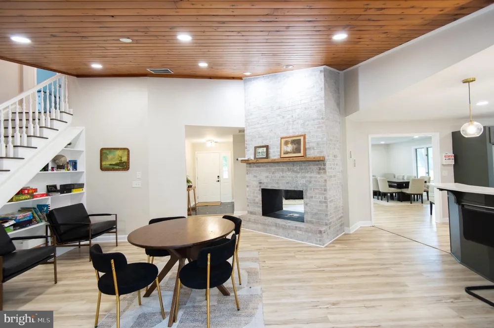 1001 WAGNER POINT ROAD Cambridge, MD 21613