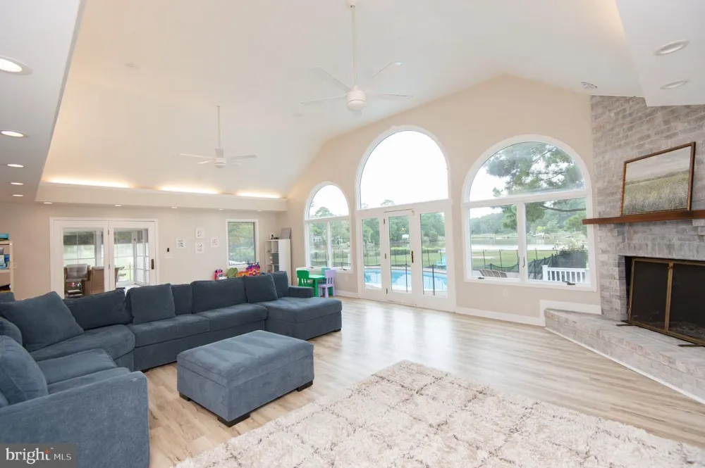 1001 WAGNER POINT ROAD Cambridge, MD 21613