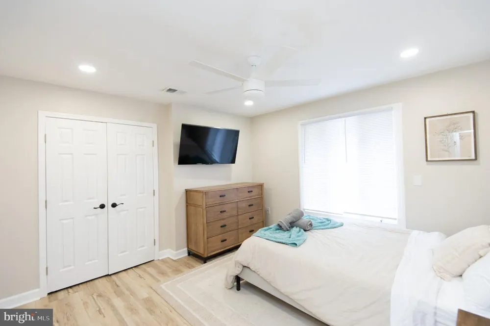 1001 WAGNER POINT ROAD Cambridge, MD 21613