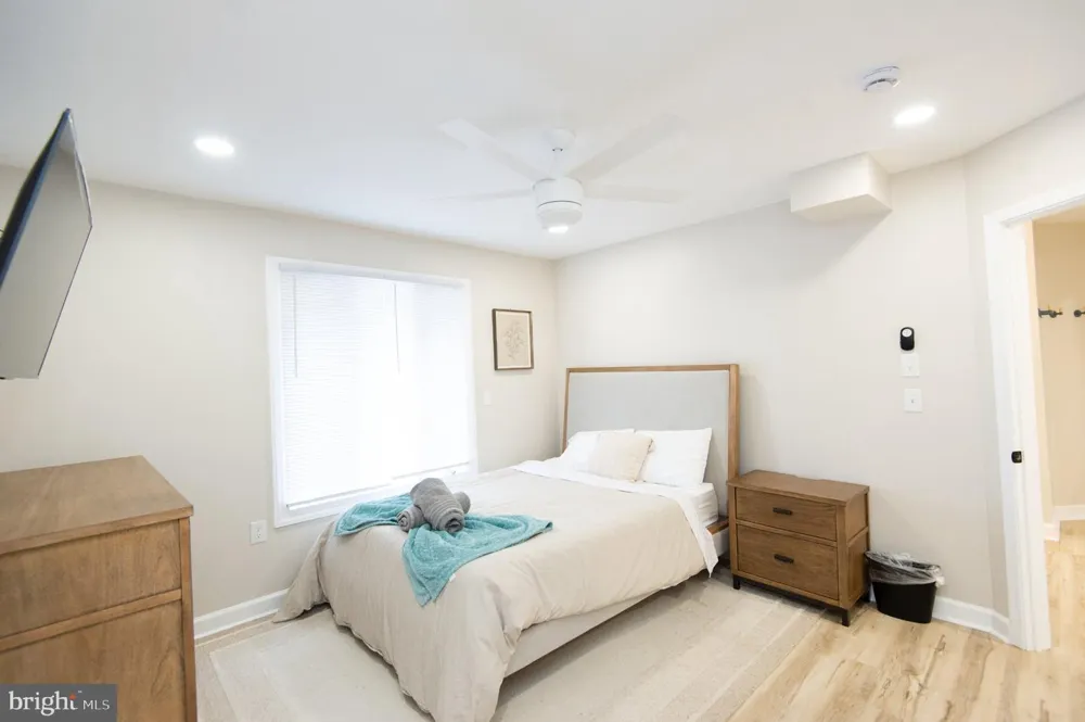 1001 WAGNER POINT ROAD Cambridge, MD 21613