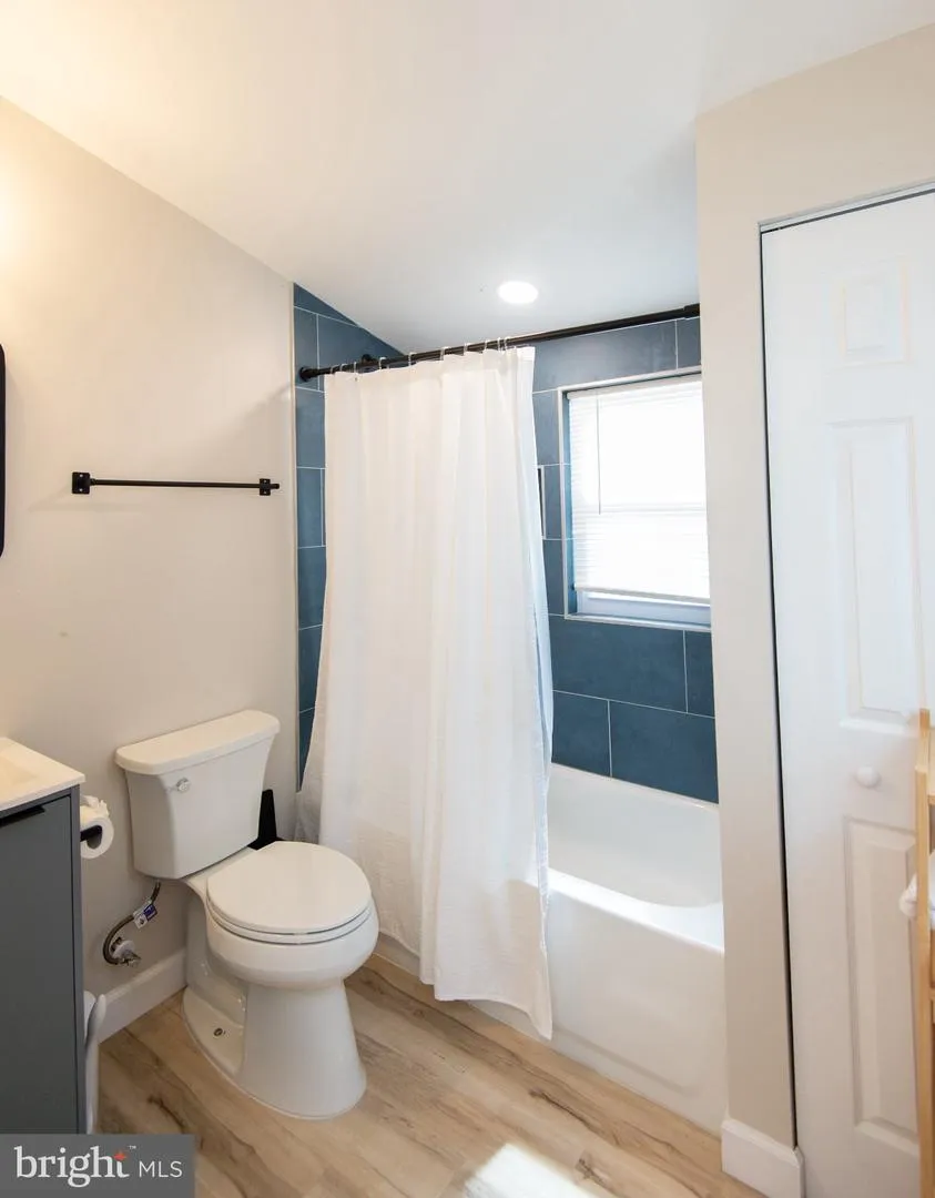 1001 WAGNER POINT ROAD Cambridge, MD 21613