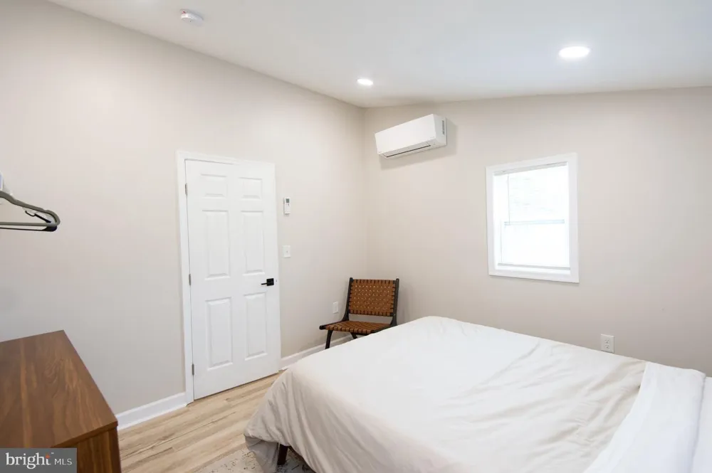 1001 WAGNER POINT ROAD Cambridge, MD 21613