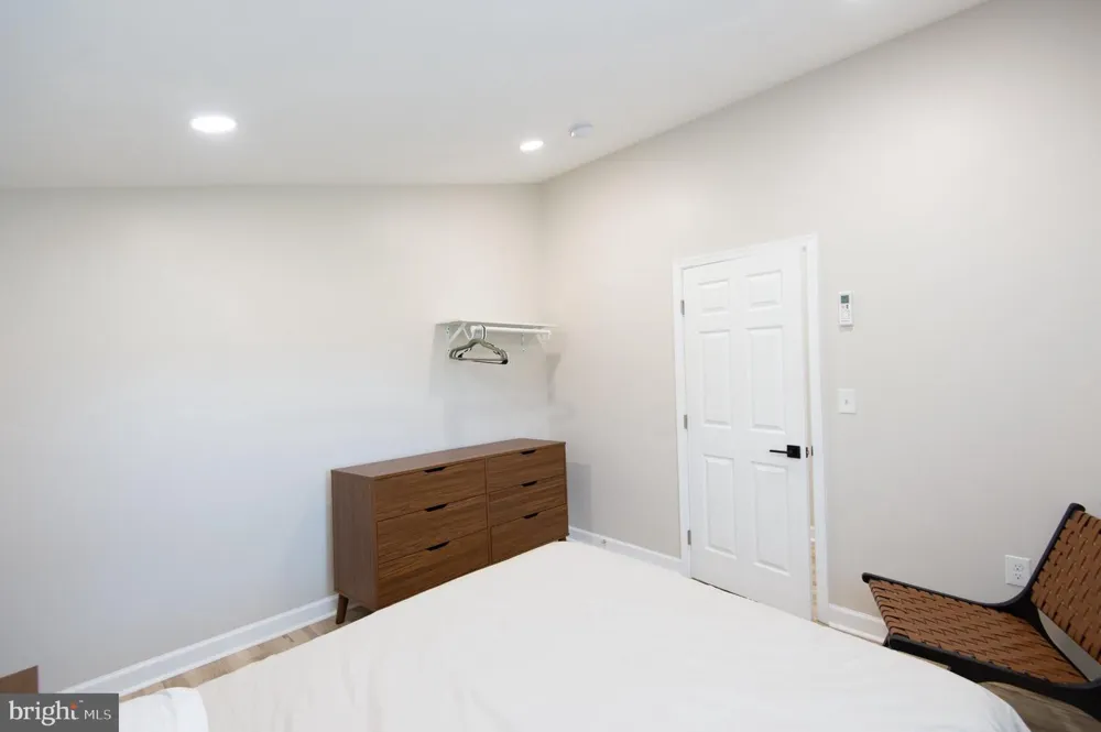1001 WAGNER POINT ROAD Cambridge, MD 21613