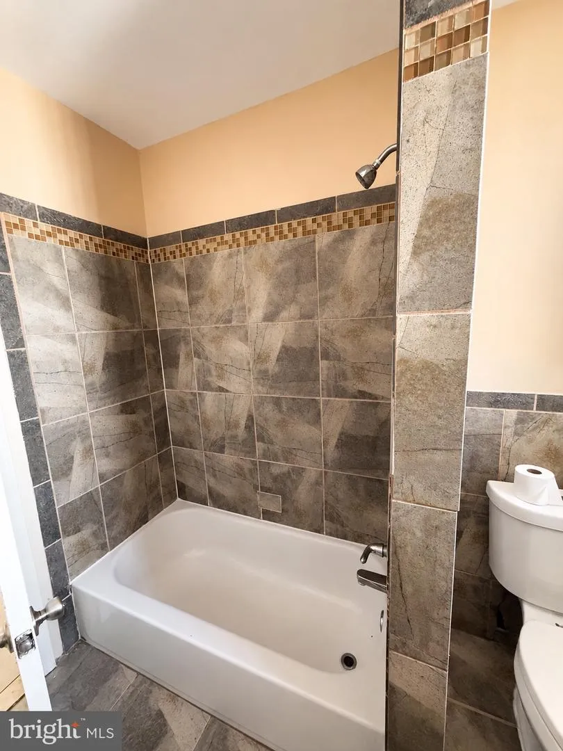 5149 CAMAC STREET Philadelphia, PA 19141