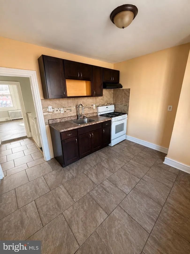 5149 CAMAC STREET Philadelphia, PA 19141