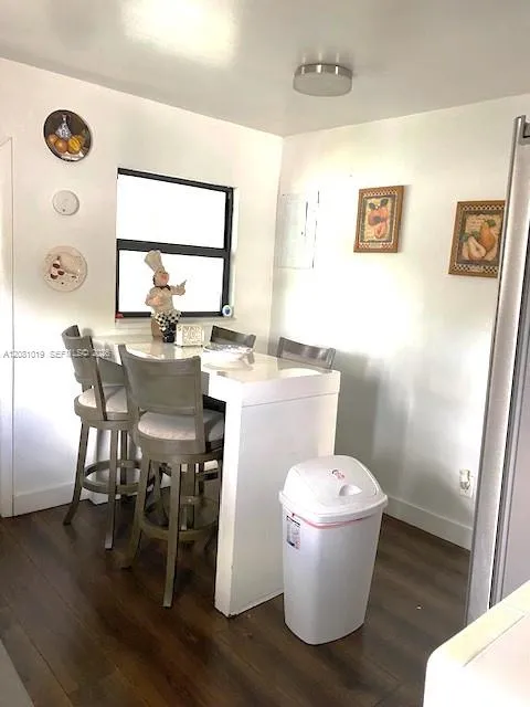 206 SW 2nd Ter Dania Beach, FL 33004
