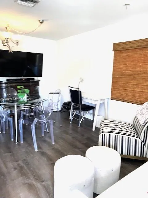 206 SW 2nd Ter Dania Beach, FL 33004