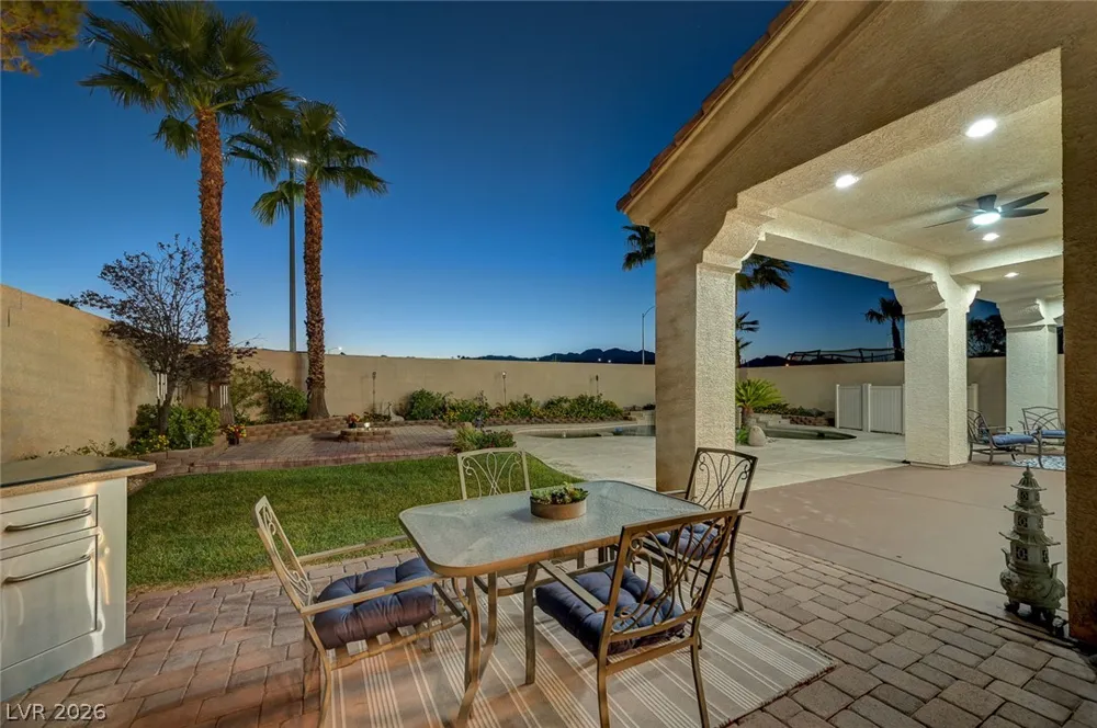 4387 Spooner Lake Circle Las Vegas, NV 89147