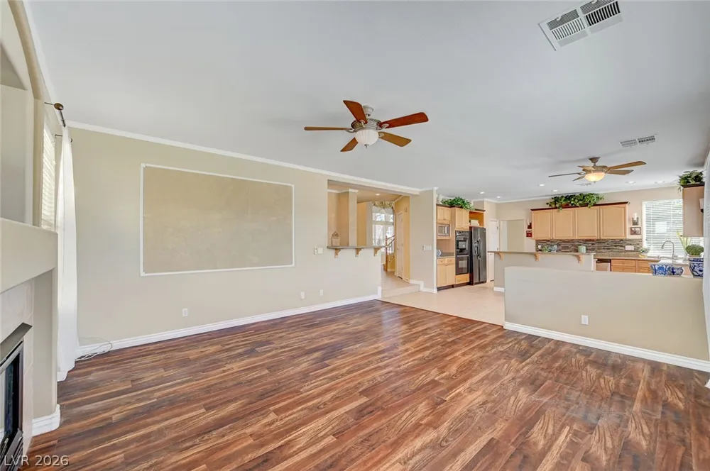 4387 Spooner Lake Circle Las Vegas, NV 89147