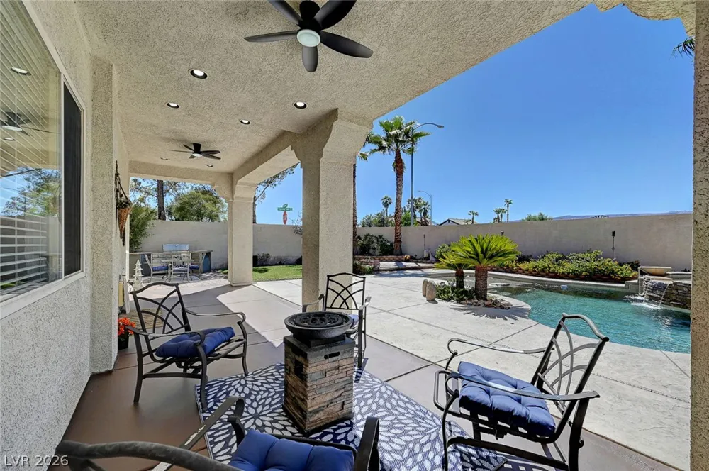 4387 Spooner Lake Circle Las Vegas, NV 89147