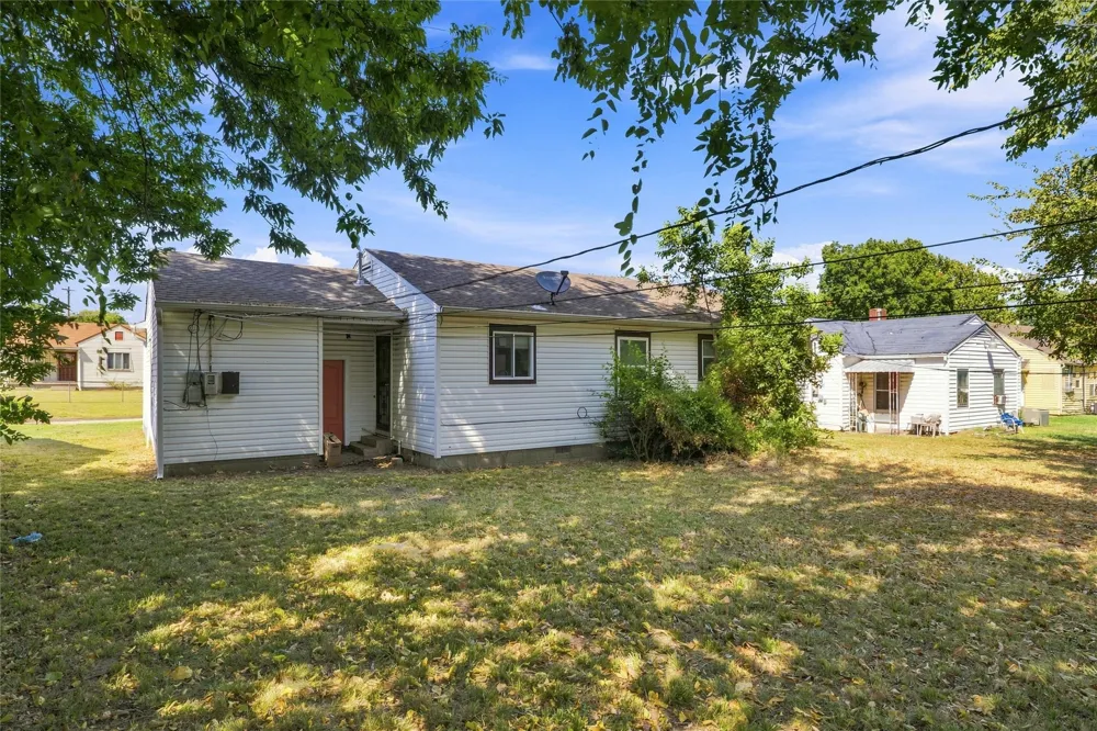 248 E Zion Place Tulsa, OK 74106