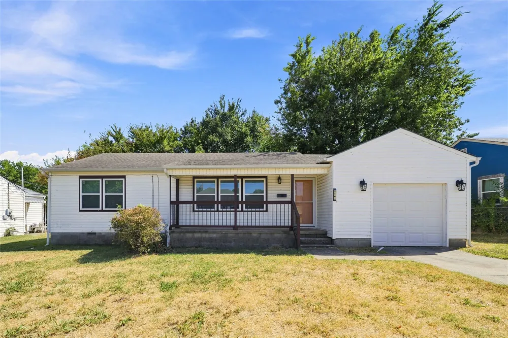 248 E Zion Place Tulsa, OK 74106