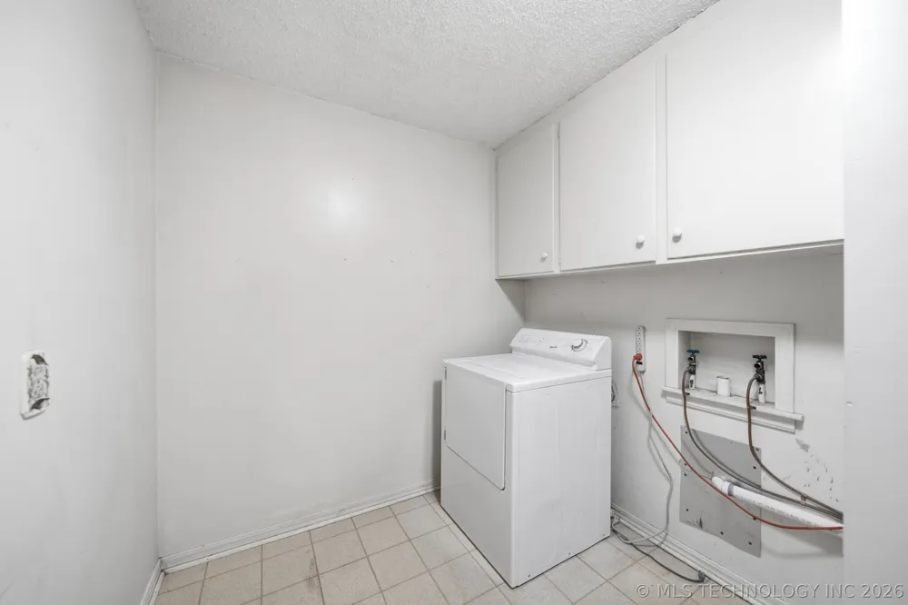 3747 S Canton Avenue Tulsa, OK 74135