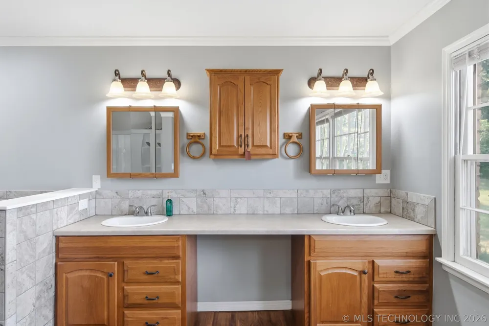 3747 S Canton Avenue Tulsa, OK 74135