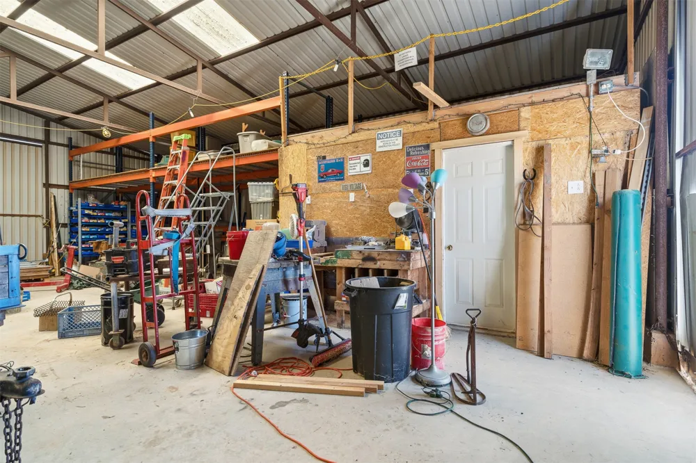 5600 State Highway 89 Ringling, OK 73456