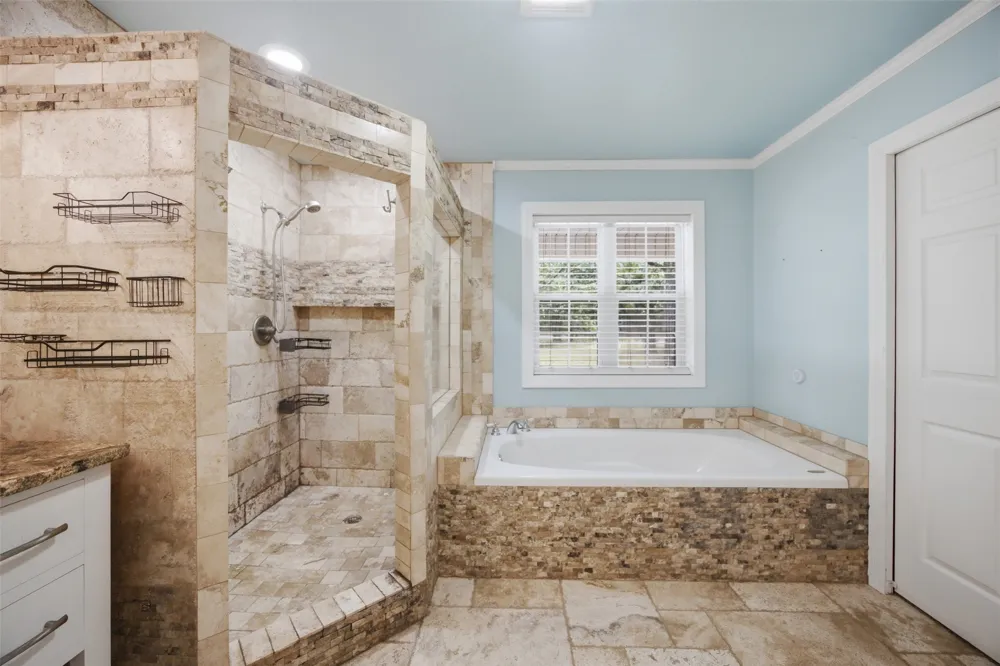 800 Linn Hartshorne, OK 74547