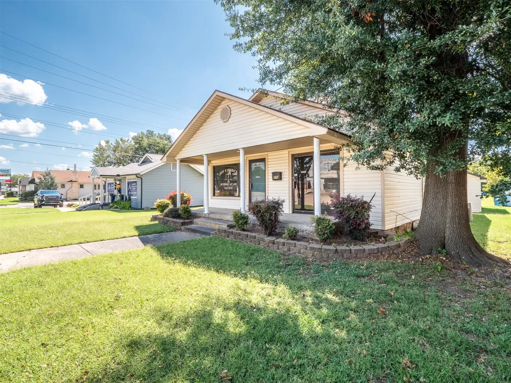 426 E Wyandotte McAlester, OK 74501