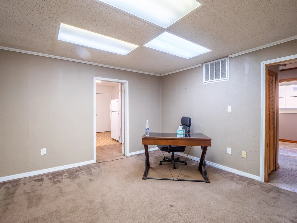 426 E Wyandotte McAlester, OK 74501
