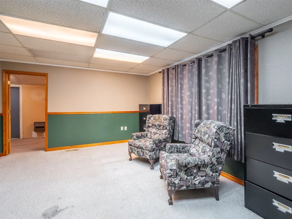 426 E Wyandotte McAlester, OK 74501