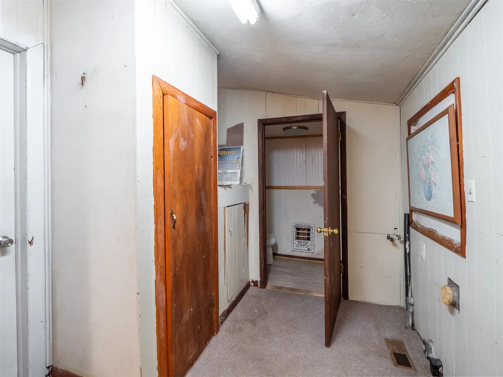 426 E Wyandotte McAlester, OK 74501