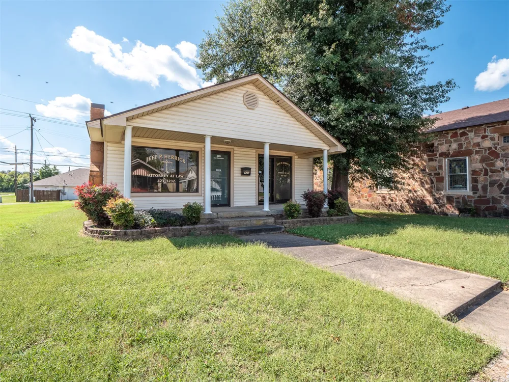 426 E Wyandotte McAlester, OK 74501