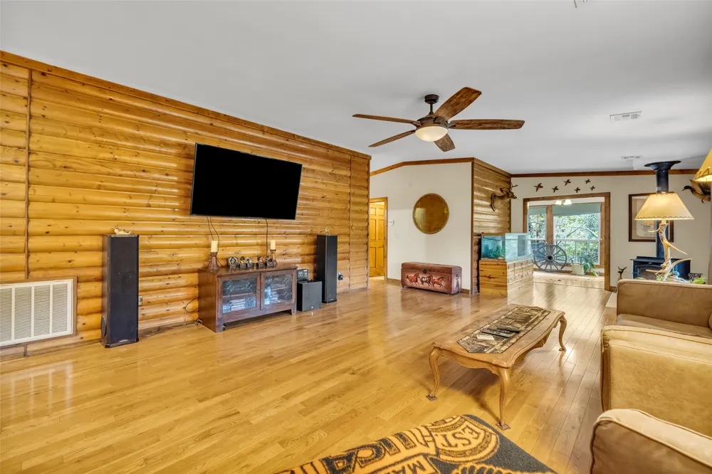 33811 S 544 ROAD Jay, OK 74346