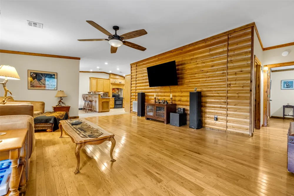 33811 S 544 ROAD Jay, OK 74346