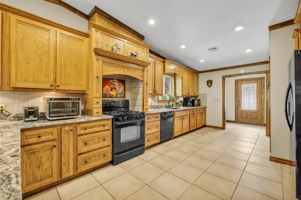33811 S 544 ROAD Jay, OK 74346
