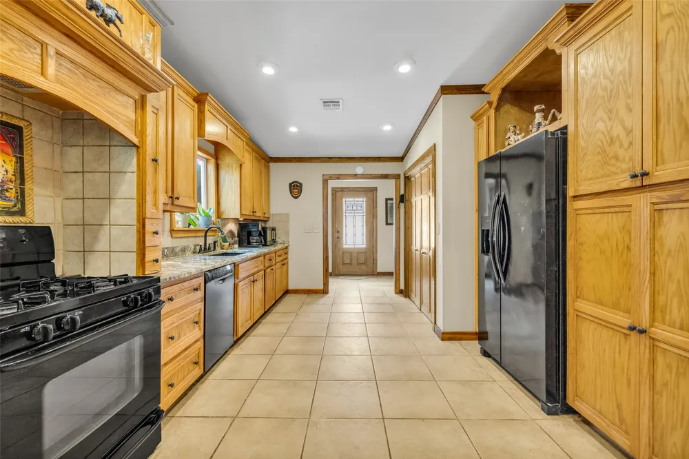 33811 S 544 ROAD Jay, OK 74346