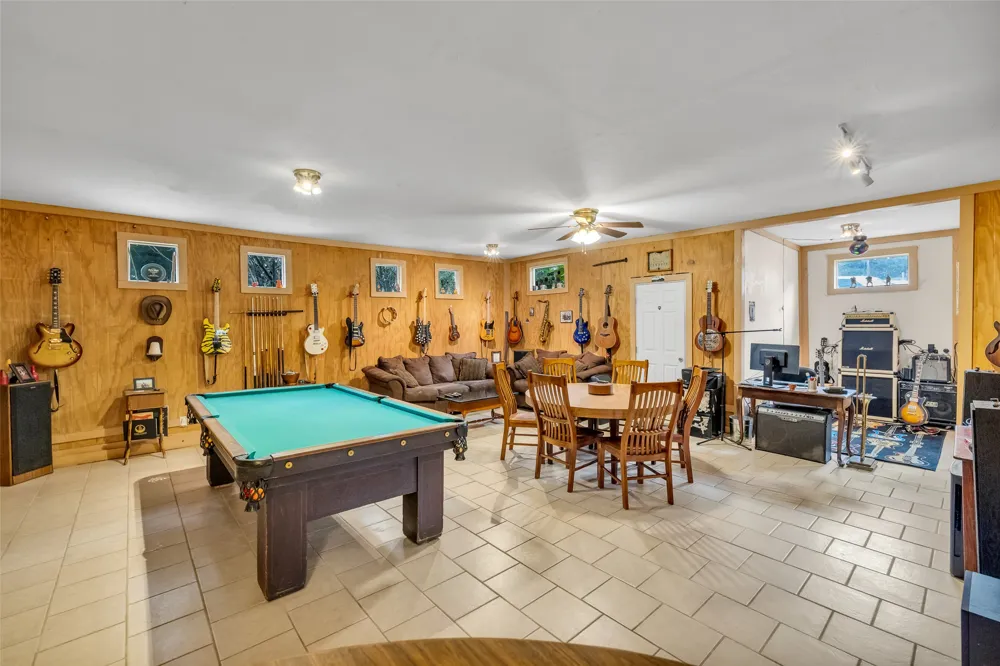 33811 S 544 ROAD Jay, OK 74346