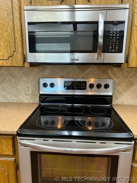 2731 17th W Muskogee, OK 74401