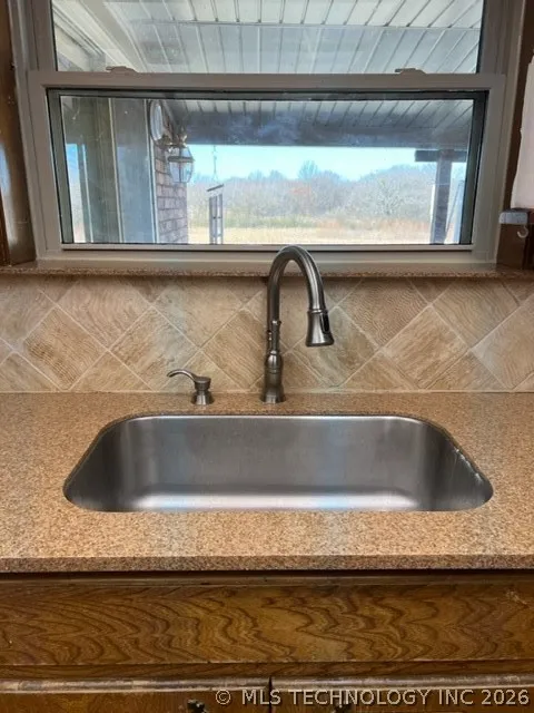2731 17th W Muskogee, OK 74401