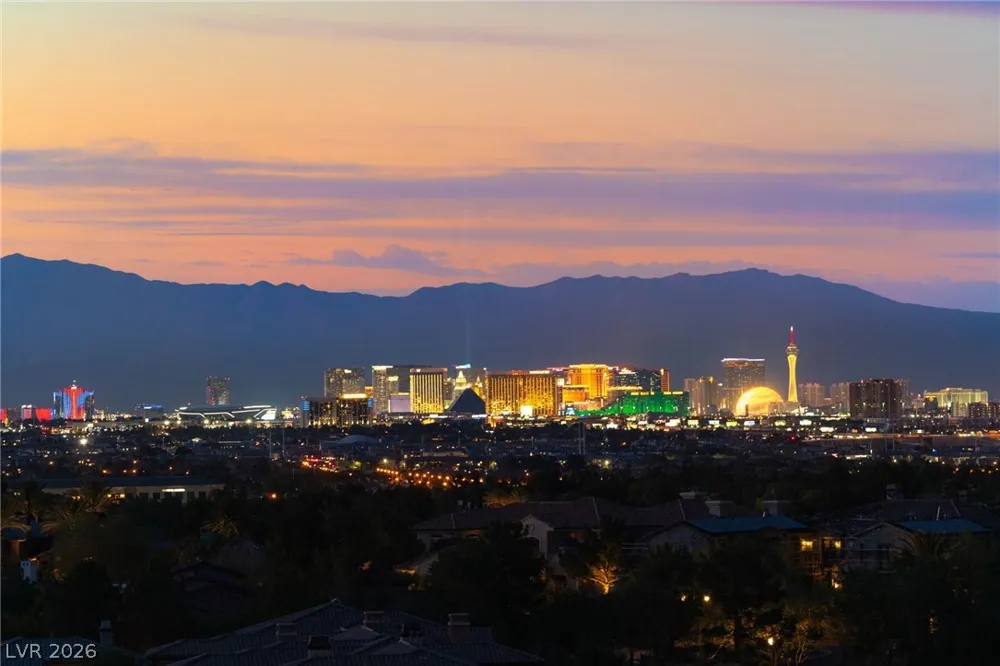8 Olympia Chase Drive Las Vegas, NV 89141
