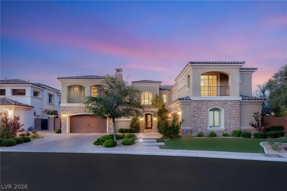 8 Olympia Chase Drive Las Vegas, NV 89141