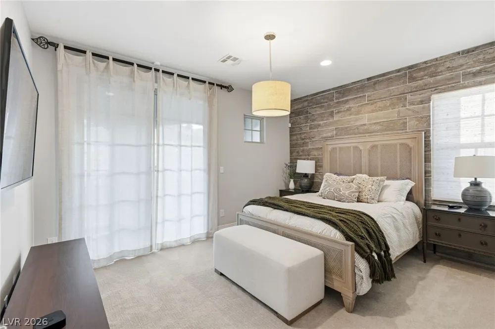 8 Olympia Chase Drive Las Vegas, NV 89141