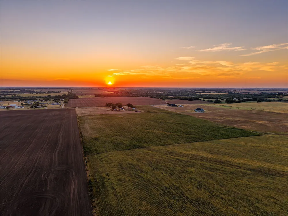 16 Gregory Road Yukon, OK 73099