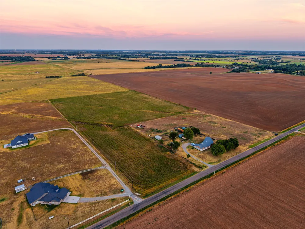 16 Gregory Road Yukon, OK 73099