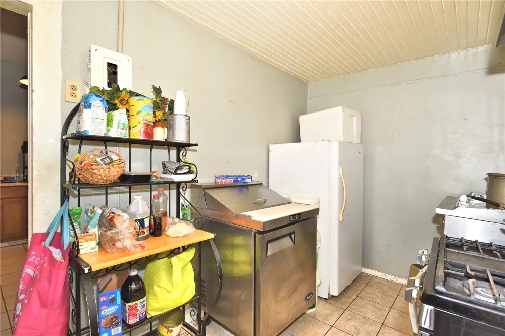 827 Norfolk Avenue Tulsa, OK 74106