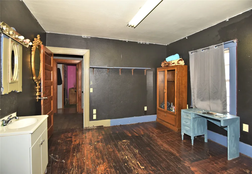 827 Norfolk Avenue Tulsa, OK 74106