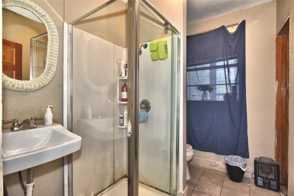 827 Norfolk Avenue Tulsa, OK 74106
