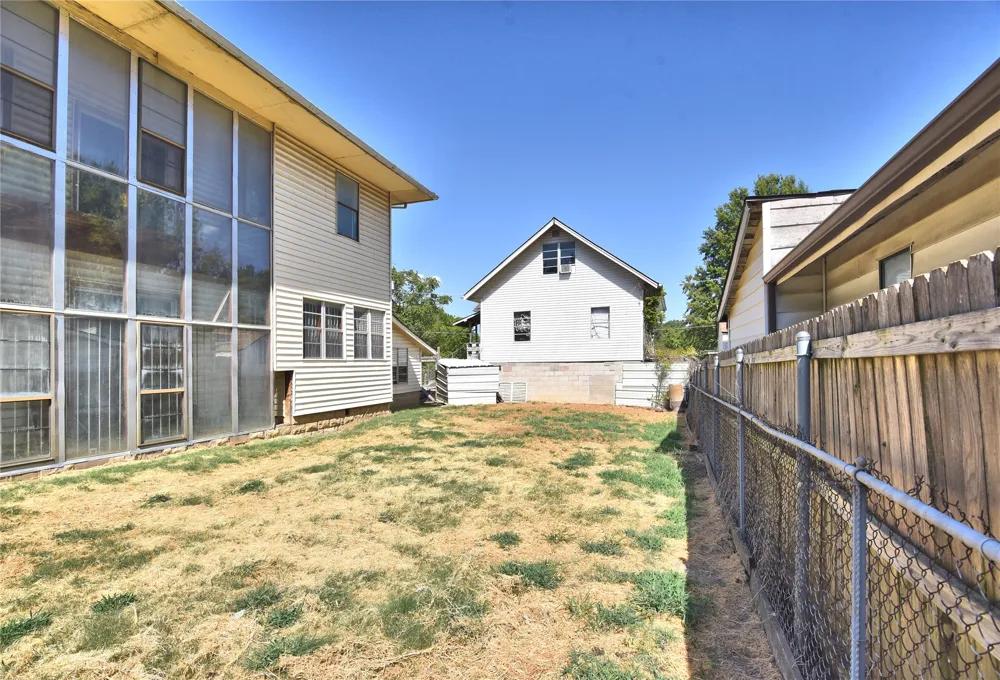 827 Norfolk Avenue Tulsa, OK 74106
