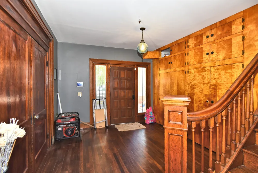 827 Norfolk Avenue Tulsa, OK 74106