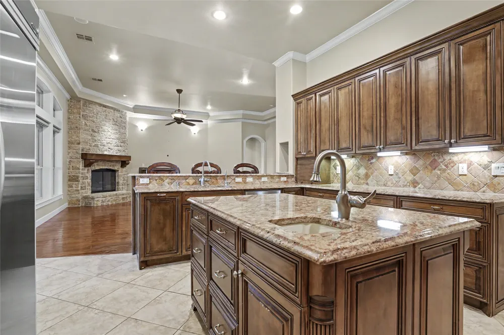 608 E Glendale Street Broken Arrow, OK 74011