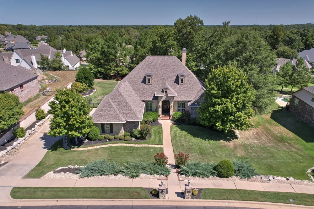 608 E Glendale Street Broken Arrow, OK 74011