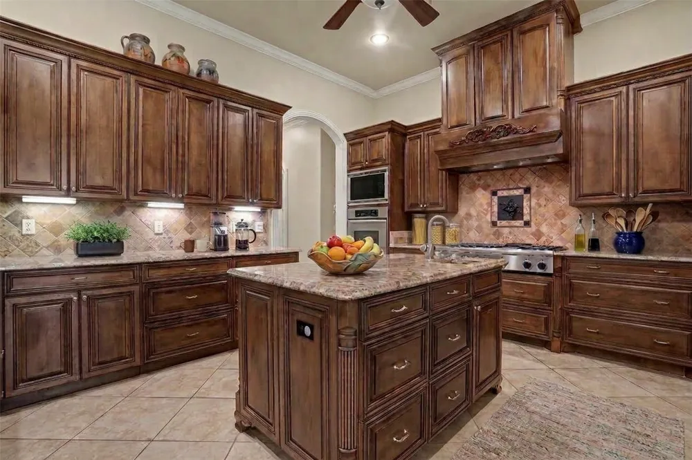 608 E Glendale Street Broken Arrow, OK 74011