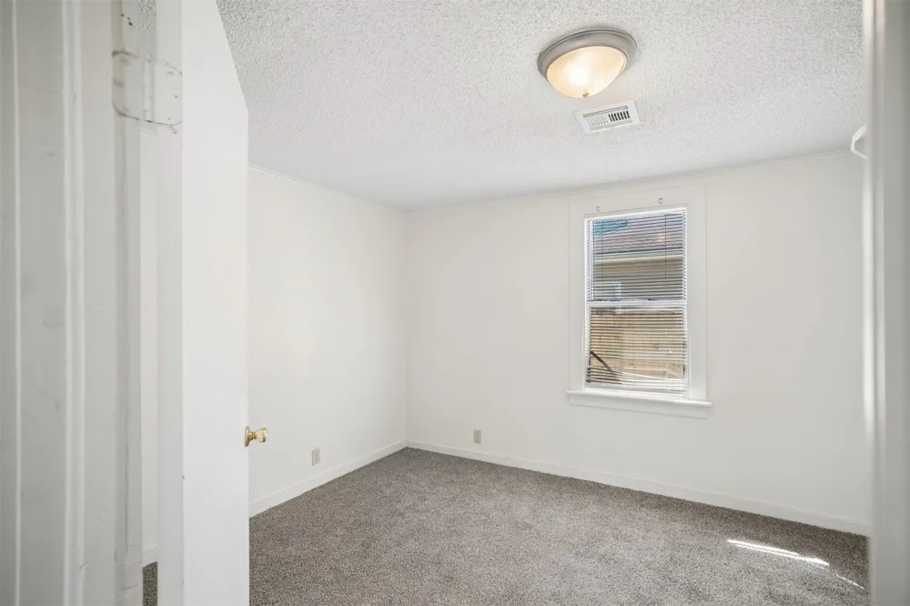 605 10th Street Collinsville, OK 74021
