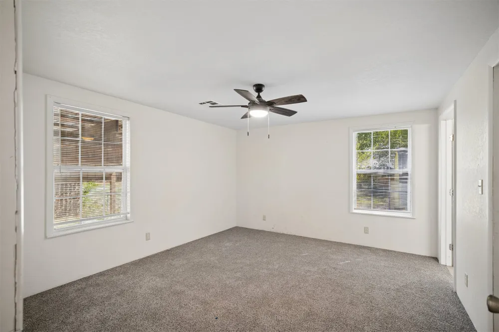 605 10th Street Collinsville, OK 74021