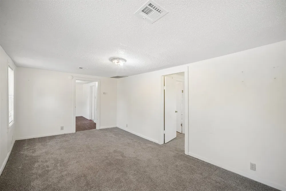 605 10th Street Collinsville, OK 74021