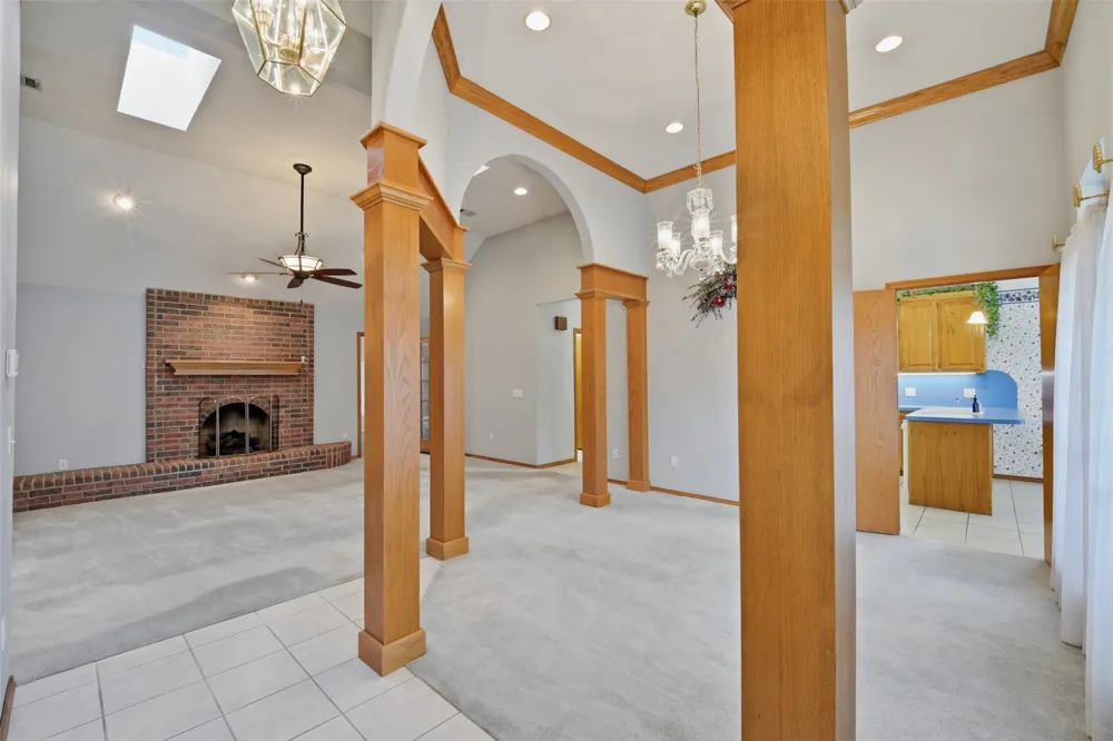 210 S 8th Davis, OK 73030